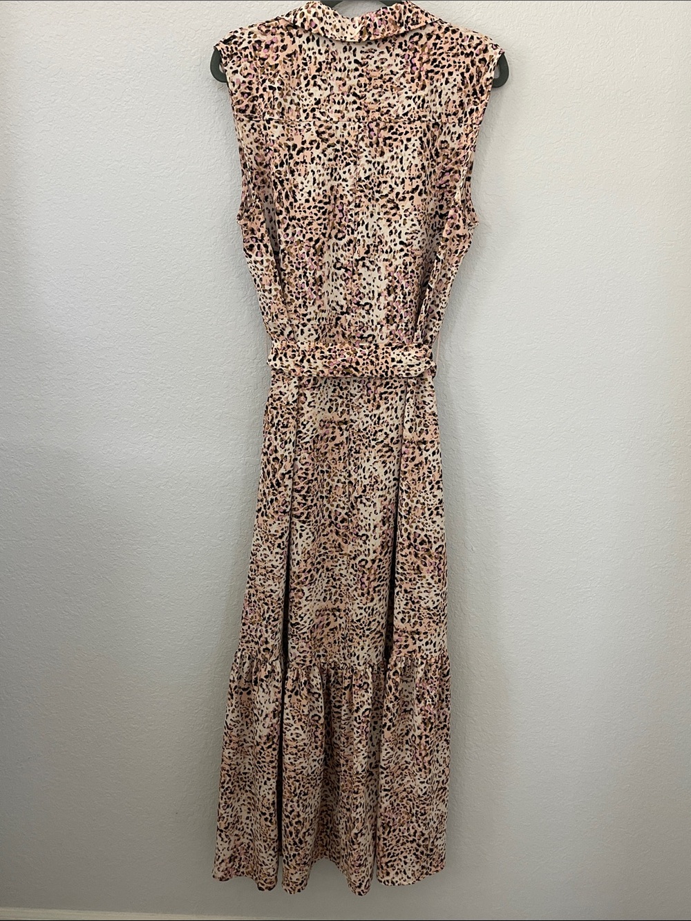 Chico’s Animal Print Belted Tiered Maxi Shirt Dress Size 1 8/10 - Picture 7 of 7